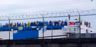 Clashes as Venezuelan prisoners protest over alleged mistreatment