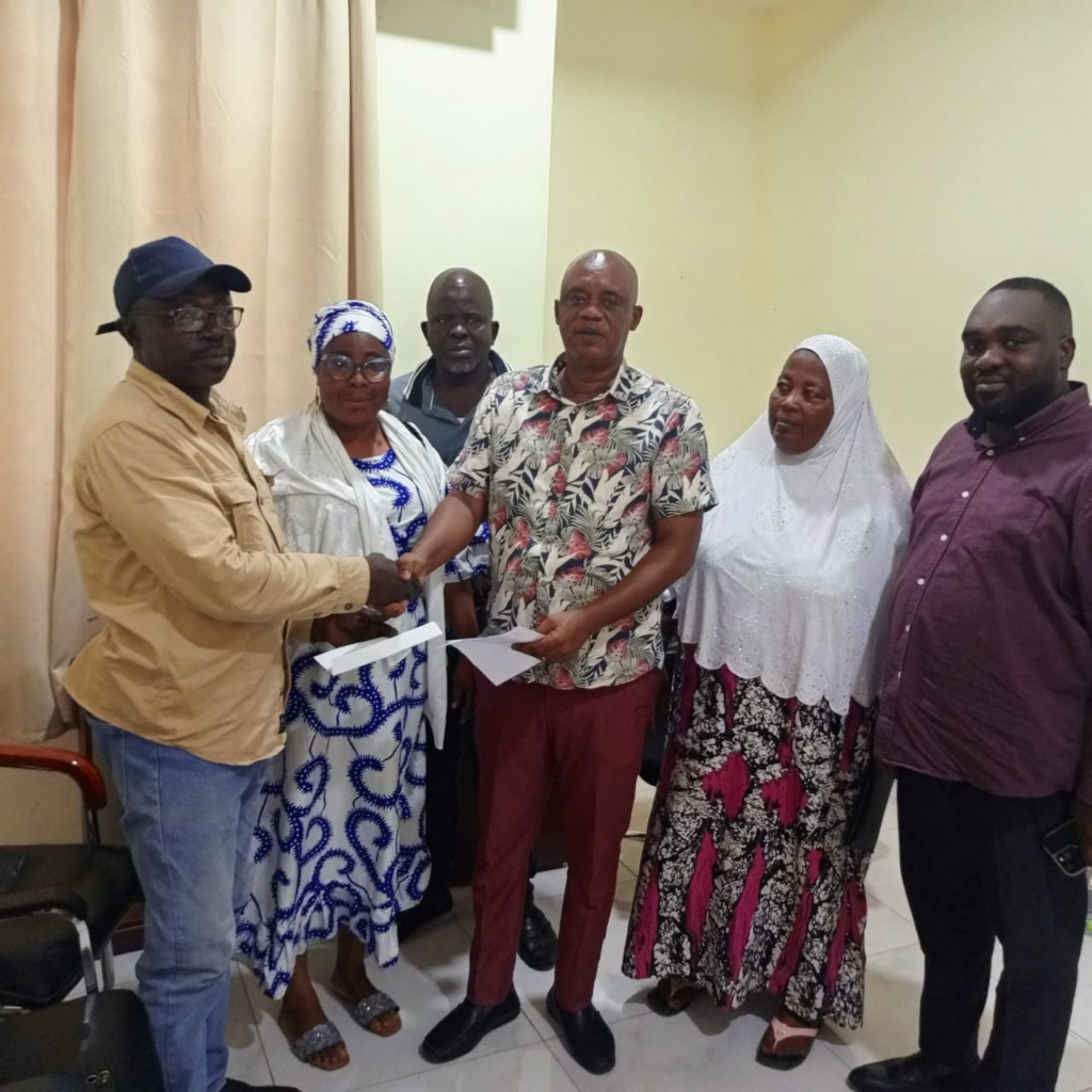 Afoko donates 400 bags of cement, GH¢30,000 to com
