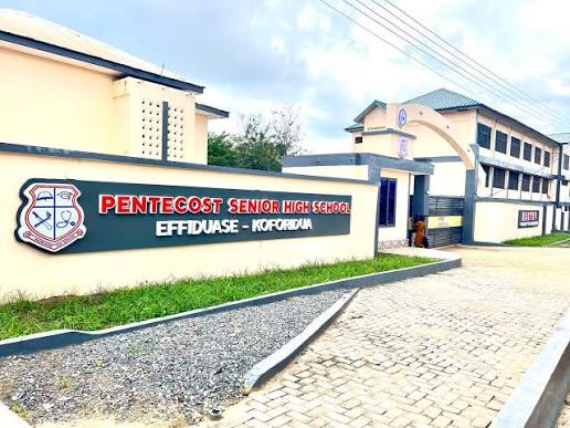 Watch video of Koforidua PENSEC staff telling student chop boxes are no longer accepted