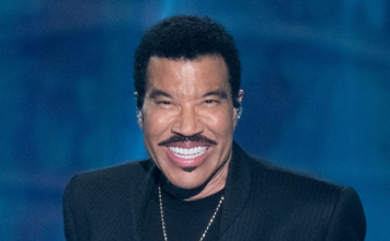 Lionel Richie hospitalised after St. Louis concert, doctors conduct cardiac tests